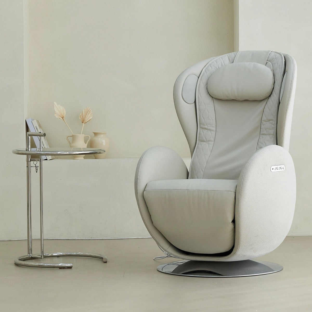 NOUHAUS Luna Zero Gravity Massage Chair